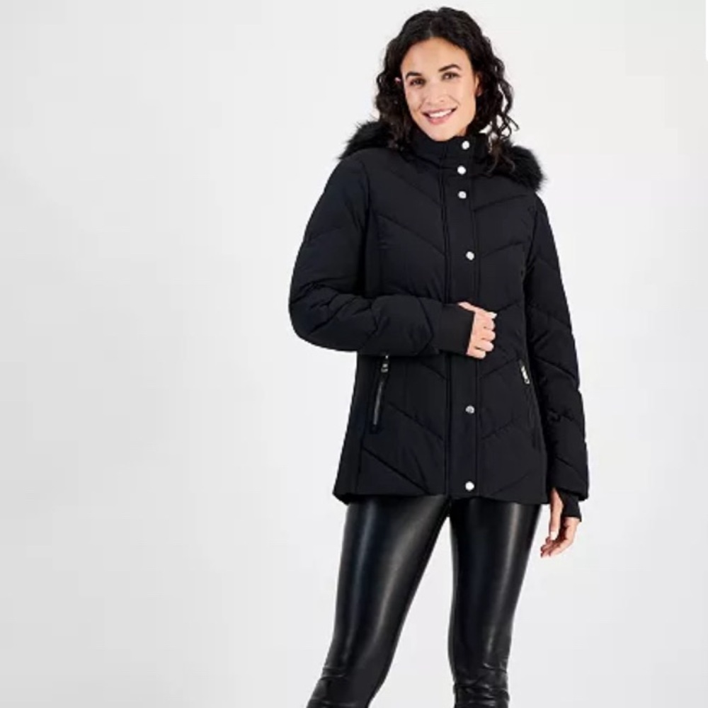 Michael Kors faux-fur-trim hooded puffer coat, black, size L. NWT